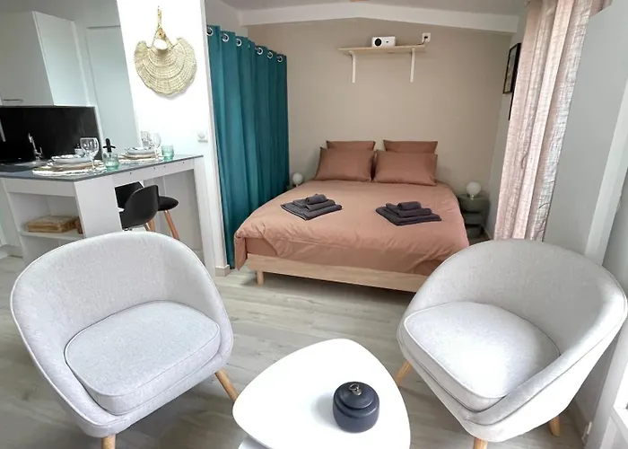 Jardins De Castille - 200m De La Gare - Cinema Apartment