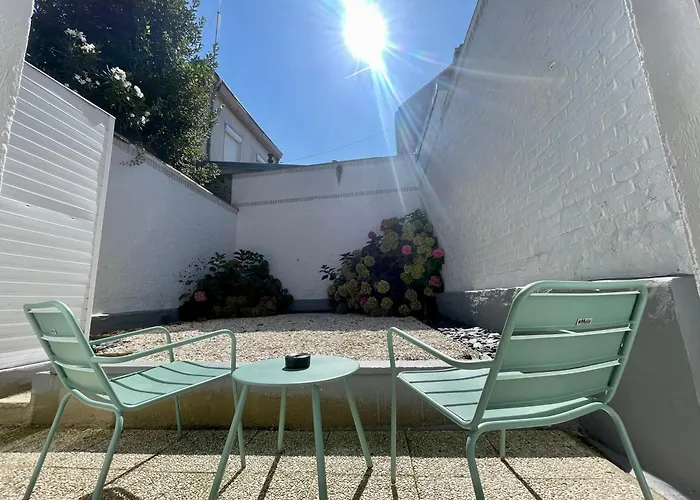 Jardins De Castille - 200m De La Gare - Cinema Apartment